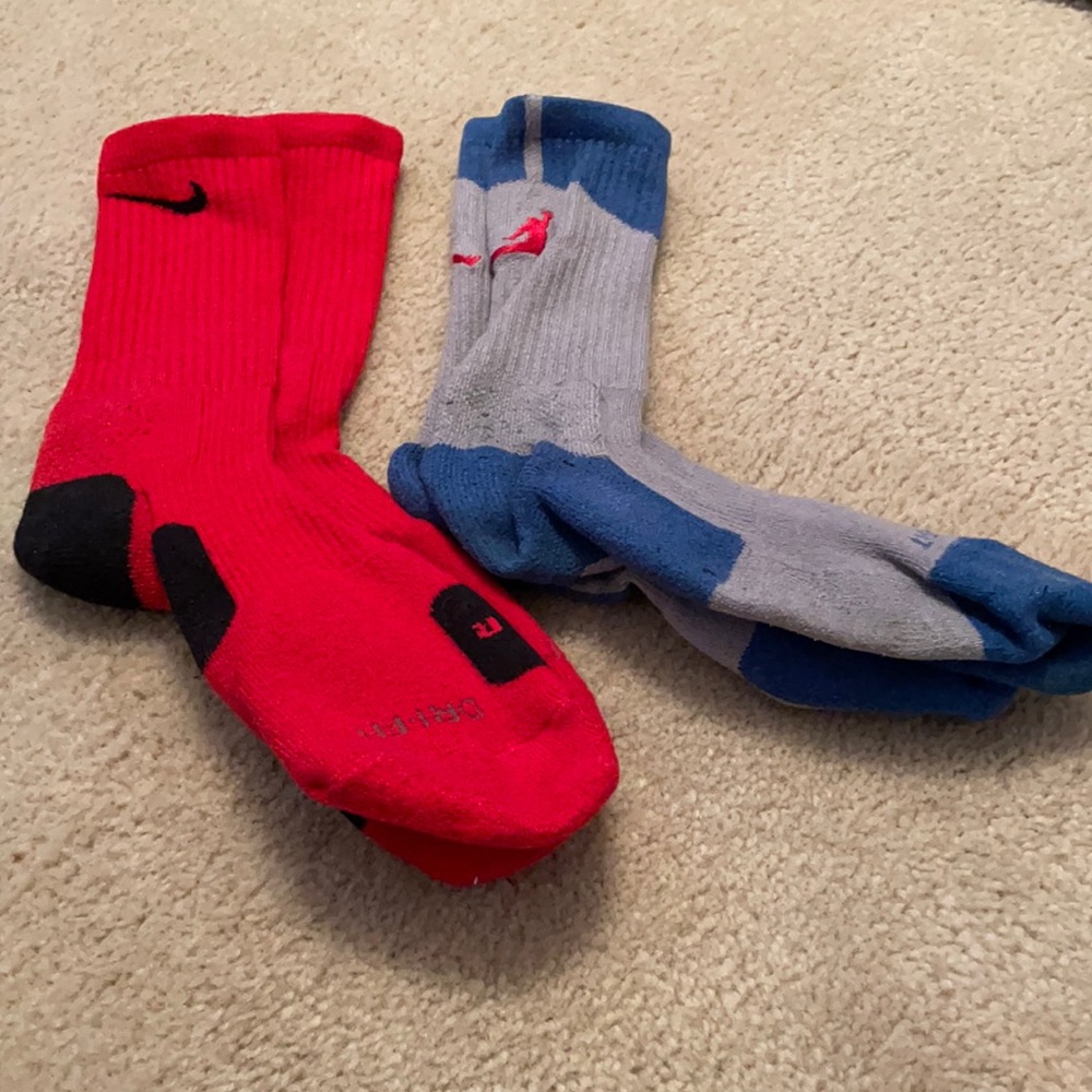 Two pair of Nike elite bball socks